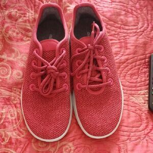 Women's Pink Knit Sneakers
